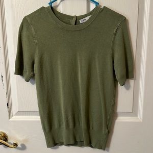 ZARA light green T-Shirt short sleeve Tee size M